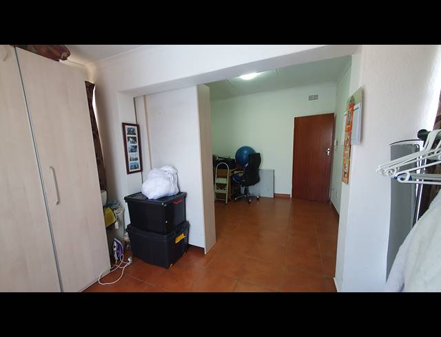 3 BEDROOM FREEHOLD FOR SALE IN RISANA